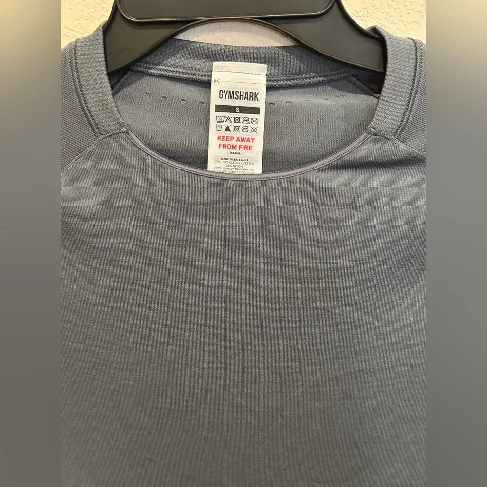 Gymshark Sweat Seamless Long Sleeve Crop Top- Gray - Picture 6 of 12